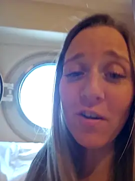 SkyelarSommer online show from February 26, 2026, 5:45 pm