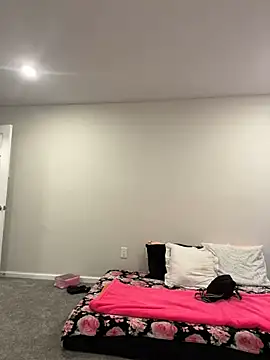 Snapshot of DominiqueX0 chatting on February 7, 2025, 5:07 pm DominiqueX0 online show from February 7, 2025, 5:07 pm