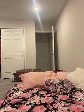 Snapshot of DominiqueX0 chatting on February 22, 2025, 3:56 am DominiqueX0 online show from February 22, 2025, 3:56 am