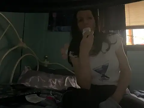 Snapshot of DominiqueX0 chatting on November 25, 2025, 6:08 pm DominiqueX0 online show from November 25, 2025, 6:08 pm