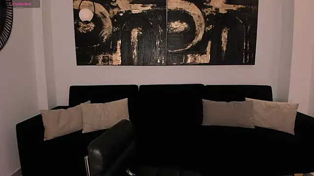 SunnyRivers online show from November 12, 2025, 5:02 pm