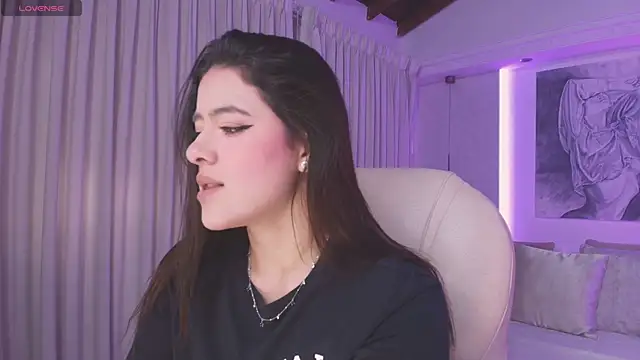 nathalie rivers online show from November 3, 2025, 11:11 am