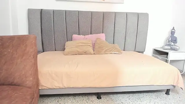 samantha stan online show from March 28, 2026, 12:16 pm