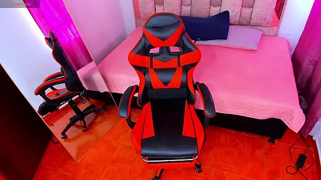 Rick n Summer online show from November 18, 2025, 12:42 pm