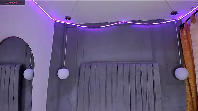 Snapshot of AmyOlimpo chatting on February 4, 2025, 4:37 am AmyOlimpo online show from February 4, 2025, 4:37 am