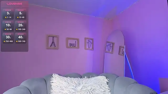 Snapshot of AmyOlimpo chatting on February 19, 2025, 3:50 am AmyOlimpo online show from February 19, 2025, 3:50 am