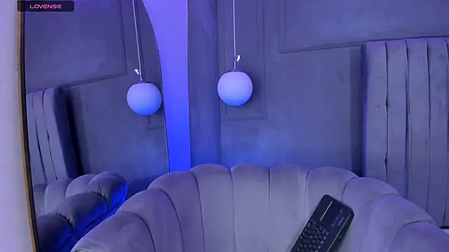 Snapshot of AmyOlimpo chatting on March 20, 2025, 5:02 am AmyOlimpo online show from March 20, 2025, 5:02 am