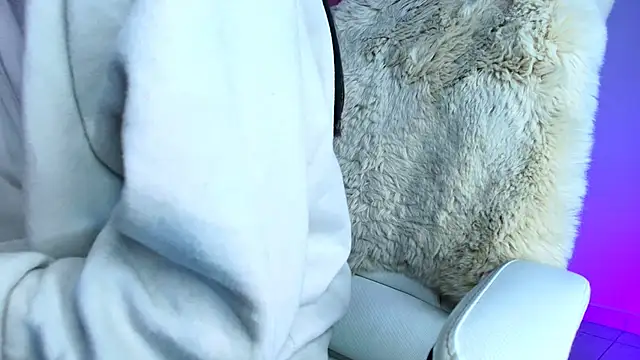 Snapshot of AmyOlimpo chatting on October 3, 2025, 1:57 am AmyOlimpo online show from October 3, 2025, 1:57 am