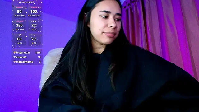 Snapshot of AmyOlimpo chatting on November 26, 2025, 1:17 am AmyOlimpo online show from November 26, 2025, 1:17 am