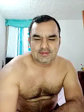 Snapshot of Angeelus2 chatting on March 14, 2025, 2:52 pm Angeelus2 online show from March 14, 2025, 2:52 pm