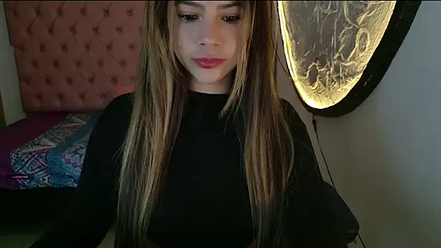 soft doll small123 online show from January 22, 2025, 7:35 am