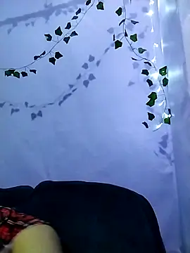 Snapshot of Umaru_uwu chatting on March 6, 2025, 6:16 pm Umaru uwu online show from March 6, 2025, 6:16 pm