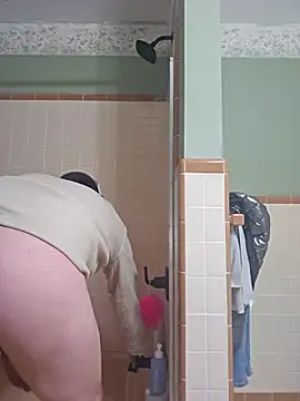 Sam Is Hung online show from November 28, 2025, 10:56 pm