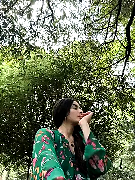 Sam Sara online show from October 26, 2025, 6:36 pm