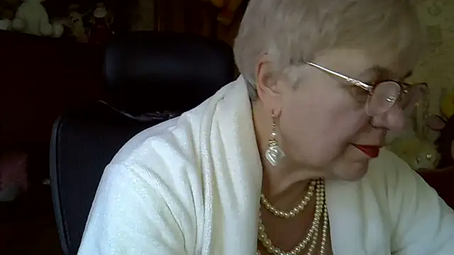 SweetCherry27 online show from April 1, 2026, 2:25 pm