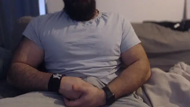 hugemachohandsome online show from December 20, 2025, 10:00 am