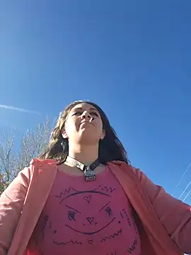 Snapshot of Darling_Sunstorm chatting on November 21, 2025, 7:23 pm Darling Sunstorm online show from November 21, 2025, 7:23 pm