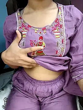 Snapshot of Aditi_1 chatting on April 21, 2026, 2:51 am Aditi 1 online show from April 21, 2026, 2:51 am