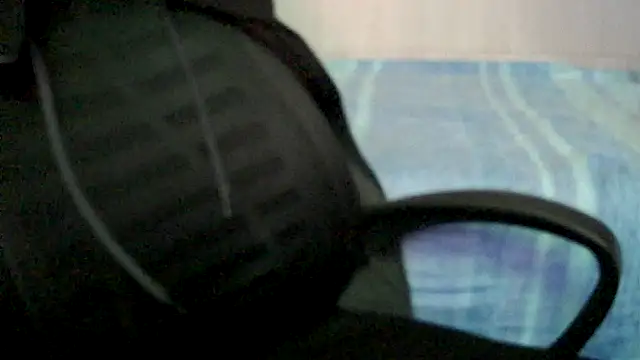 michele1500 online show from October 30, 2025, 6:52 pm