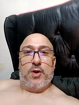 FantasyCoupleX69X online show from March 21, 2026, 11:52 pm