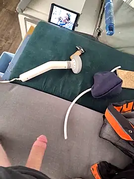 Snapshot of jcp681 chatting on April 4, 2026, 4:59 pm jcp681 online show from April 4, 2026, 4:59 pm