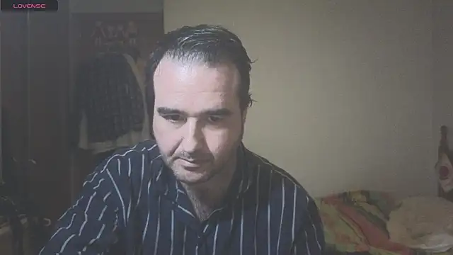 curiosillo83 online show from February 2, 2025, 6:10 pm