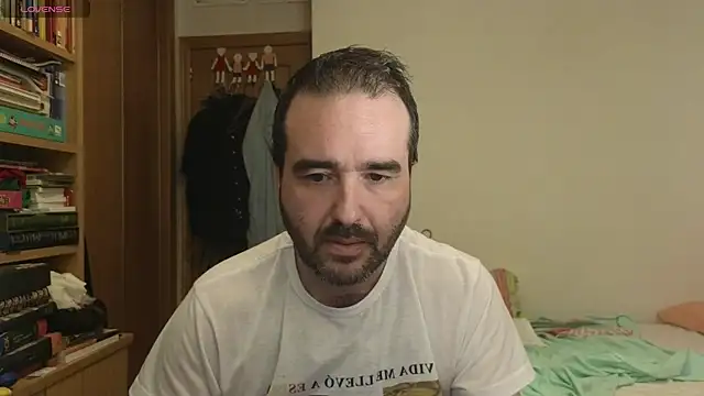 curiosillo83 online show from September 14, 2025, 3:11 pm