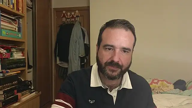 curiosillo83 online show from November 10, 2025, 4:39 pm