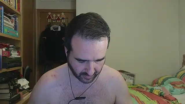 curiosillo83 online show from May 31, 2026, 2:57 pm