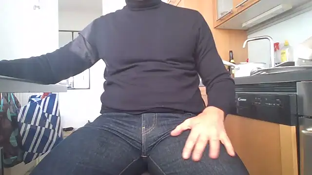 jouet75 online show from January 6, 2026, 12:42 pm