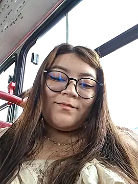 Sakura 0505 online show from October 19, 2025, 8:31 pm