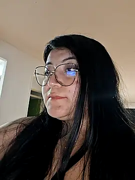 Sakura 0505 online show from December 5, 2025, 3:37 am