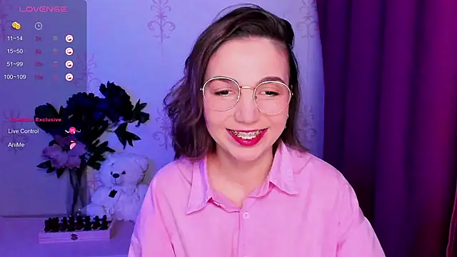 KindHazelHere  online show from February 6, 2026, 6:55 pm