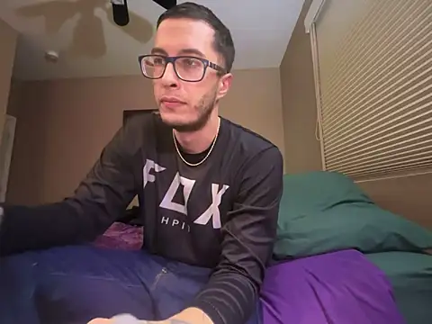 Bwcjoshbanks online show from November 22, 2025, 4:11 am