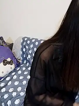 Lu Nana online show from March 15, 2025, 3:48 pm