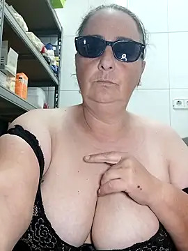 eroticjessitop online show from March 3, 2026, 5:41 pm