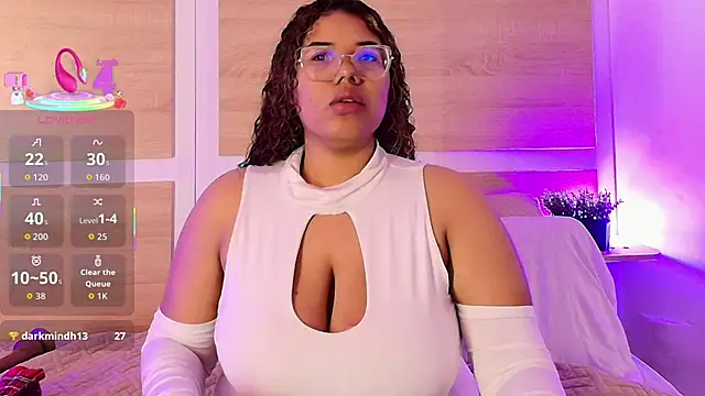 Snapshot of _nickypurple_ chatting on September 24, 2025, 10:40 am nickypurple online show from September 24, 2025, 10:40 am