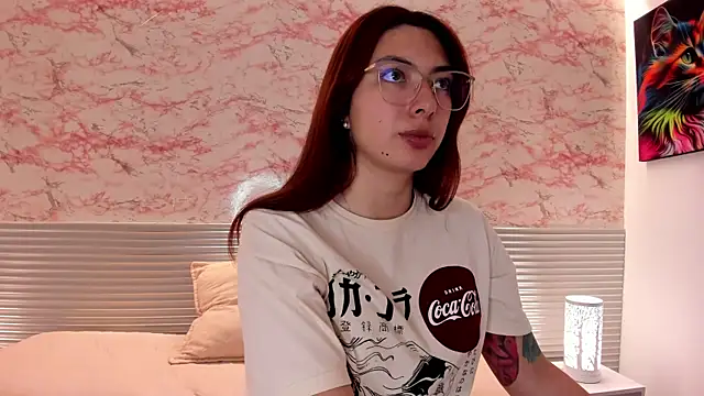 MilaaL online show from December 16, 2025, 7:19 pm