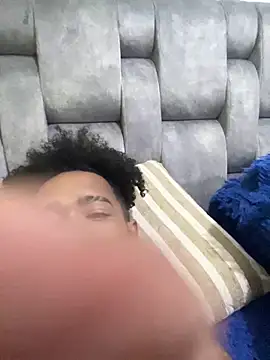 matatanlove online show from March 13, 2025, 11:27 pm