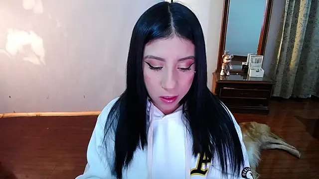 Snapshot of _holy_1 chatting on February 19, 2025, 2:23 am holy 1 online show from February 19, 2025, 2:23 am