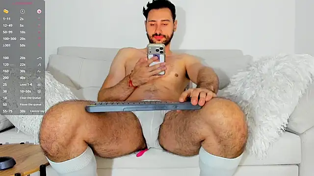 Snapshot of Mateoking__ chatting on July 12, 2026, 10:23 pm Mateoking online show from July 12, 2026, 10:23 pm