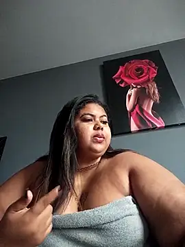 Snapshot of biancabombombbw chatting on November 18, 2025, 4:22 pm biancabombombbw online show from November 18, 2025, 4:22 pm