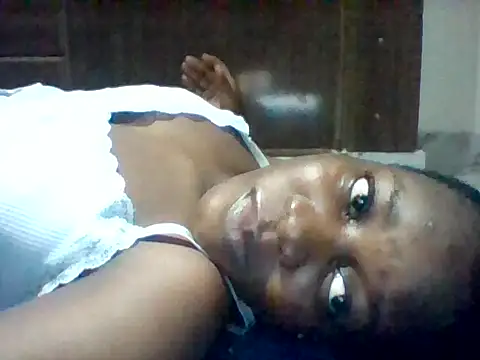 Alessandrajenna online show from April 28, 2026, 11:21 pm