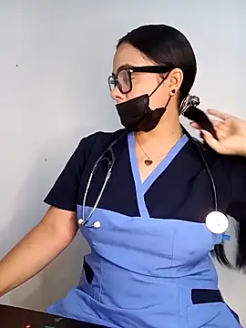 MEGAN X0XX online show from October 3, 2025, 10:40 pm