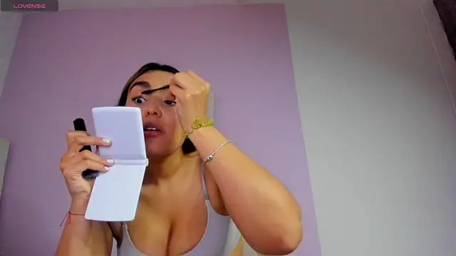 Snapshot of Mhia_palmer chatting on January 17, 2026, 12:21 pm Mhia palmer online show from January 17, 2026, 12:21 pm