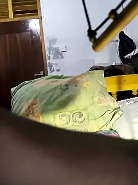 kaiz0217 online show from March 2, 2025, 5:47 pm