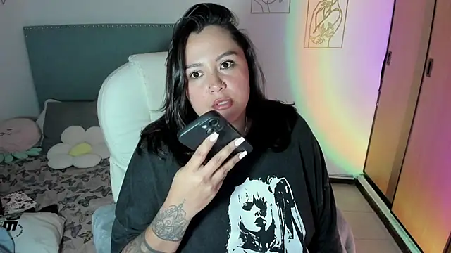 bigbooty-30 online show from November 27, 2025, 1:07 am