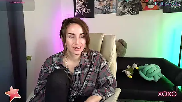 xx adrihanna xx online show from February 26, 2025, 8:33 pm