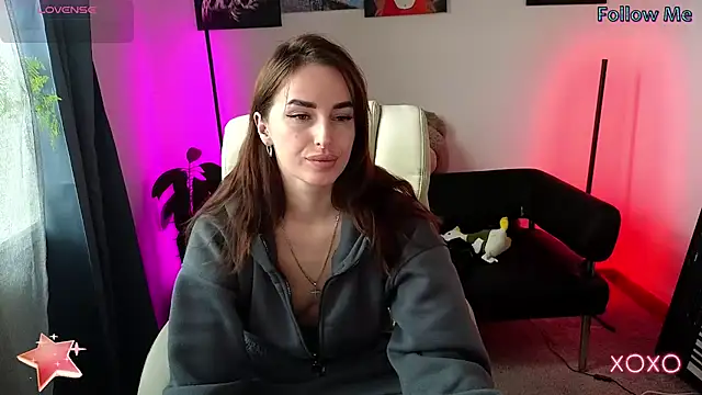 xx adrihanna xx online show from March 17, 2025, 9:44 am