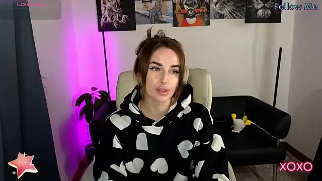 xx adrihanna xx online show from March 18, 2025, 5:42 pm